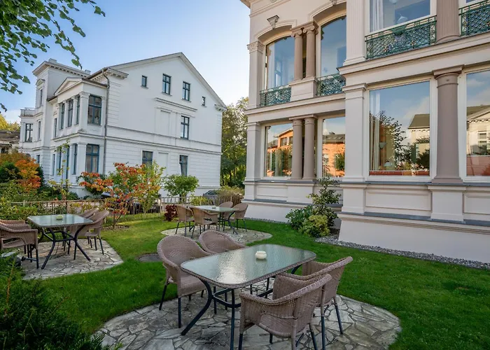 Villa Stock Appartement Mit Grosser Veranda